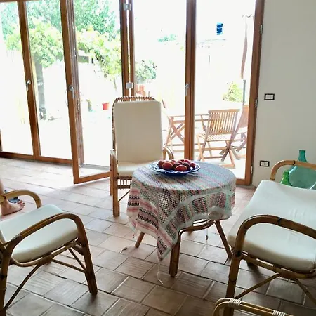 Beni Benius - Typical Restored House In Holiday home *