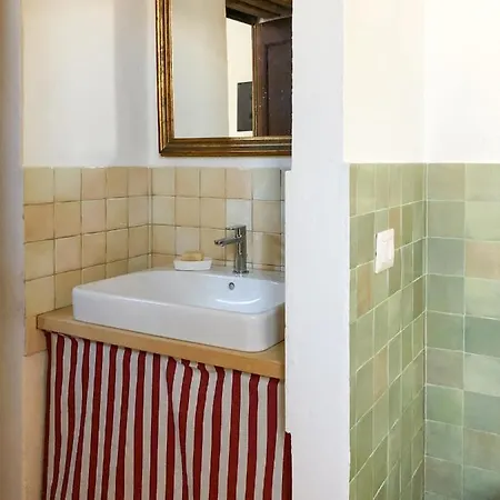 Beni Benius - Typical Restored House In Nurachi