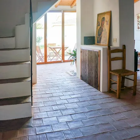 Beni Benius - Typical Restored House In 펜션